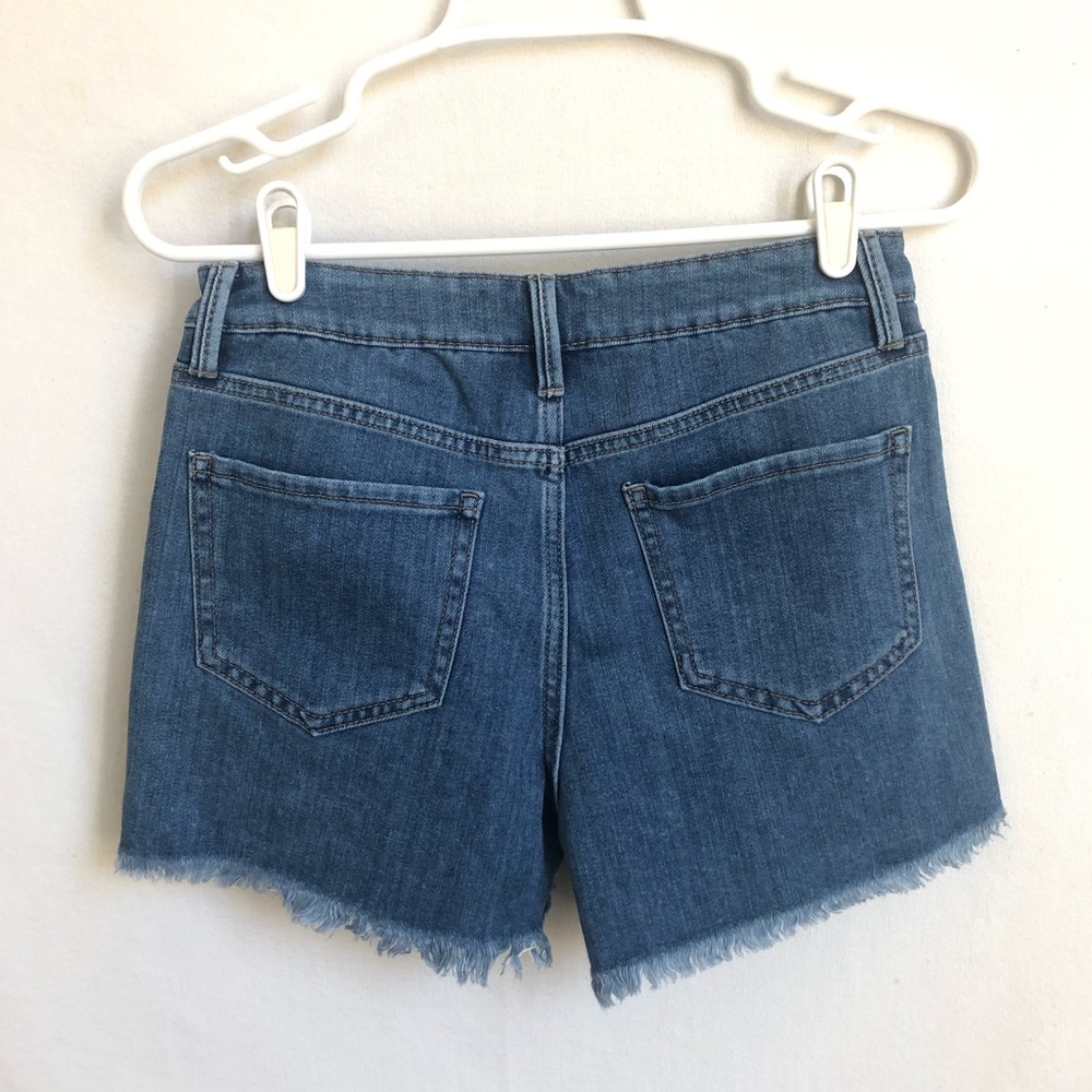 JUST USA Shorts Size 26 Cargo Pockets Raw Hem Outdoor Beach - Picture 2 of 7